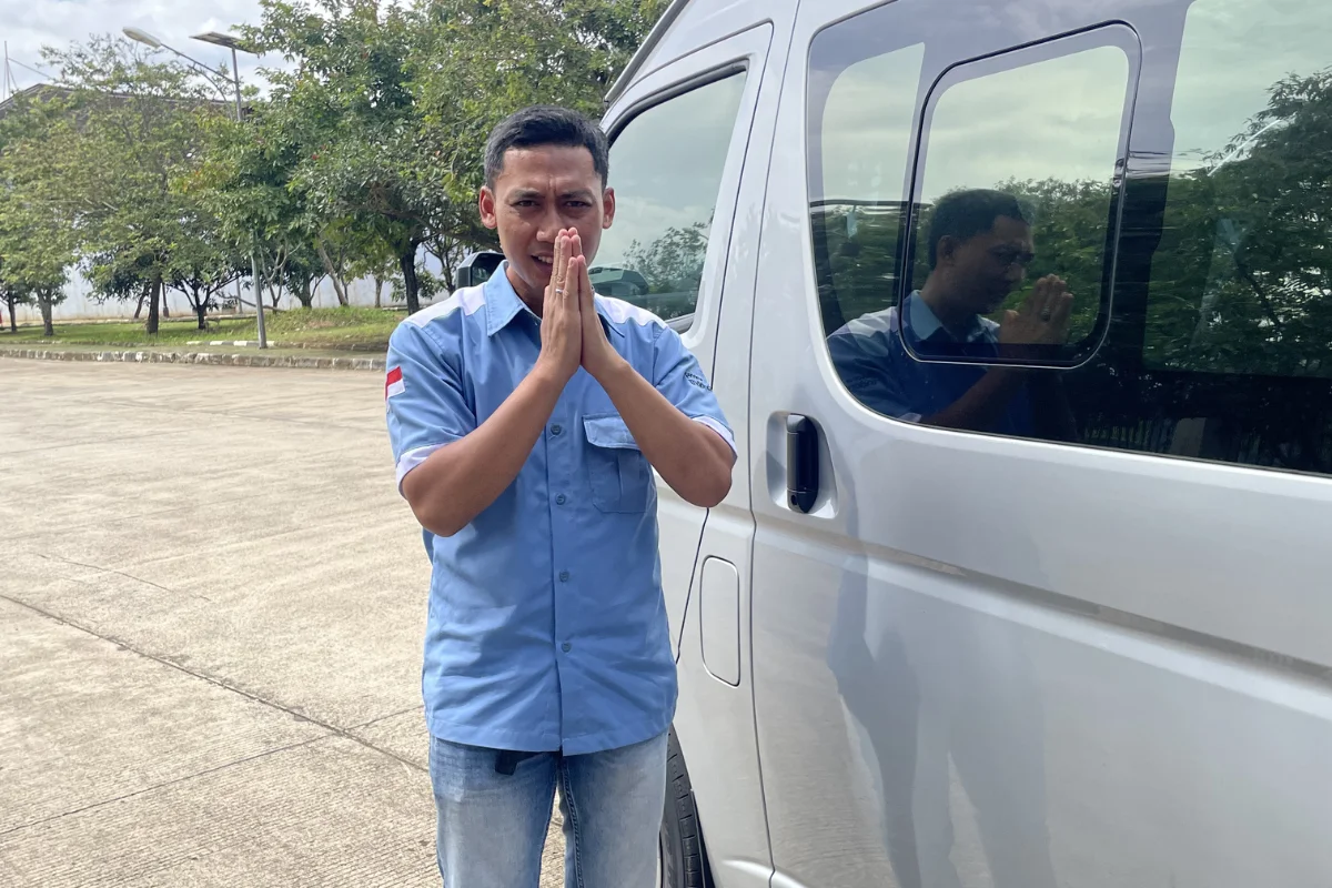Sewa Hiace Bandung Premium. Perjalanan Berkelas, Harga Paling Pas.